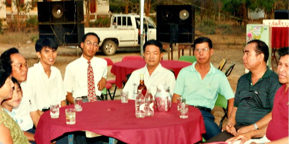 MPannell at Homestay Dinner_1992
