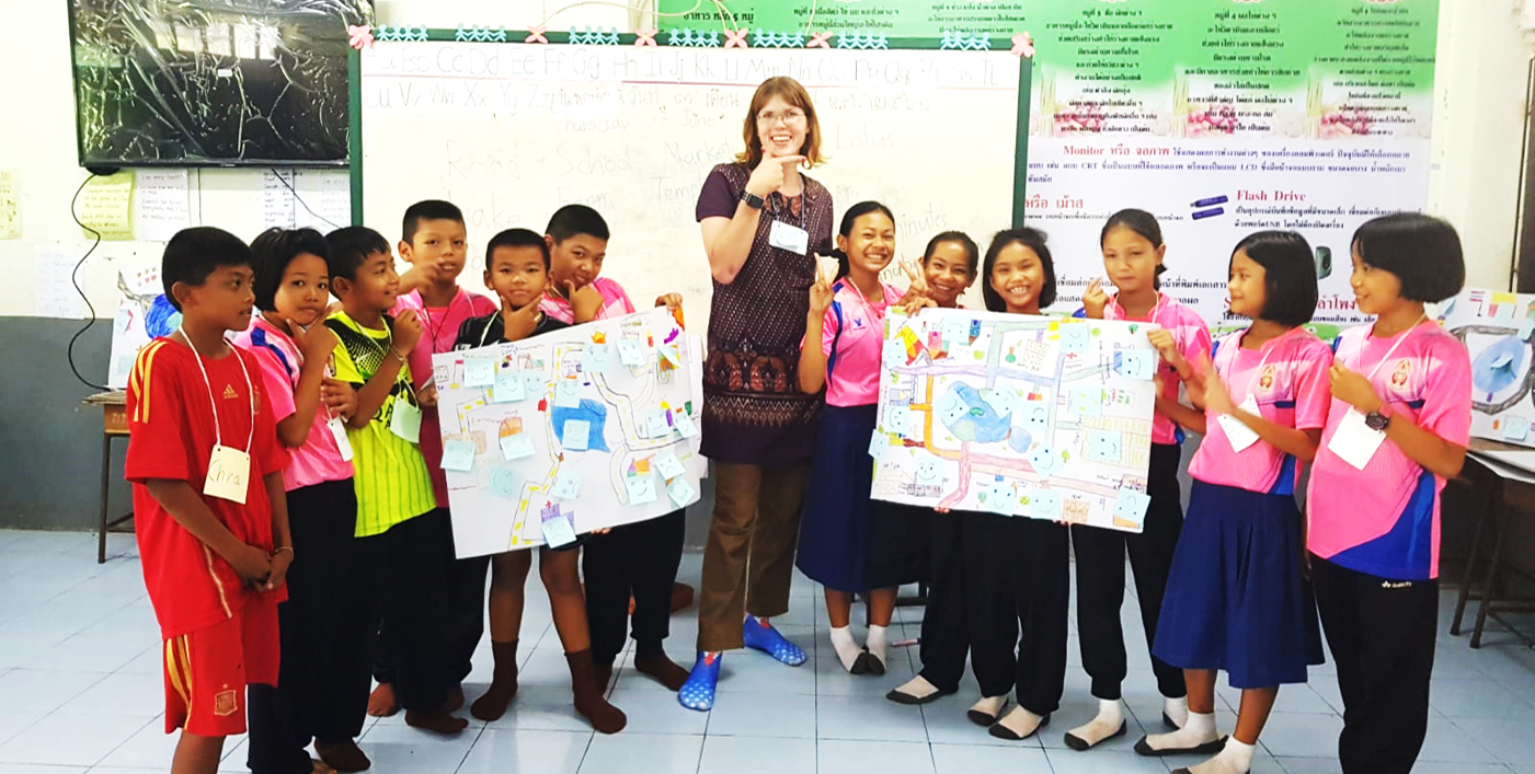 20. Female Volunteer