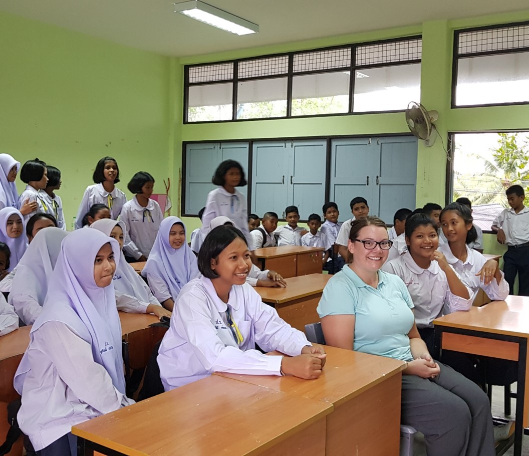 23. Female Volunteer